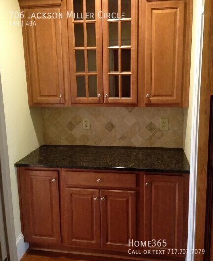 Photo - 706 Jackson Miller Cir