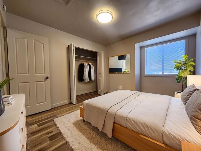 Photo - 1415 Anita St Unit 1415