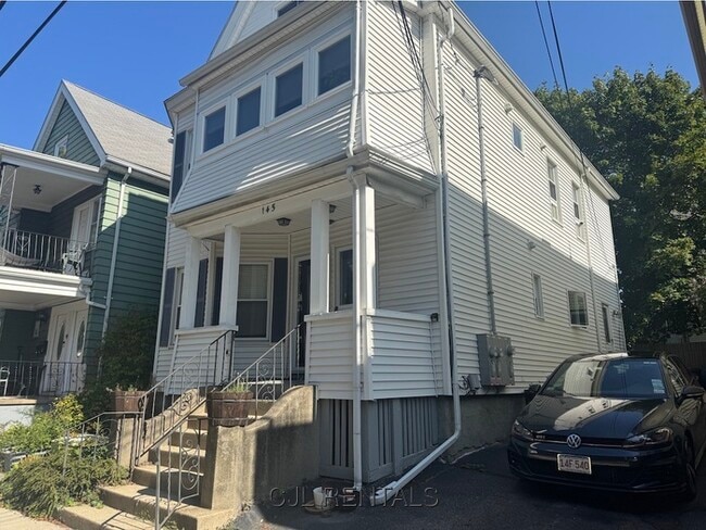 Photo - 145 Albion St Unit 2