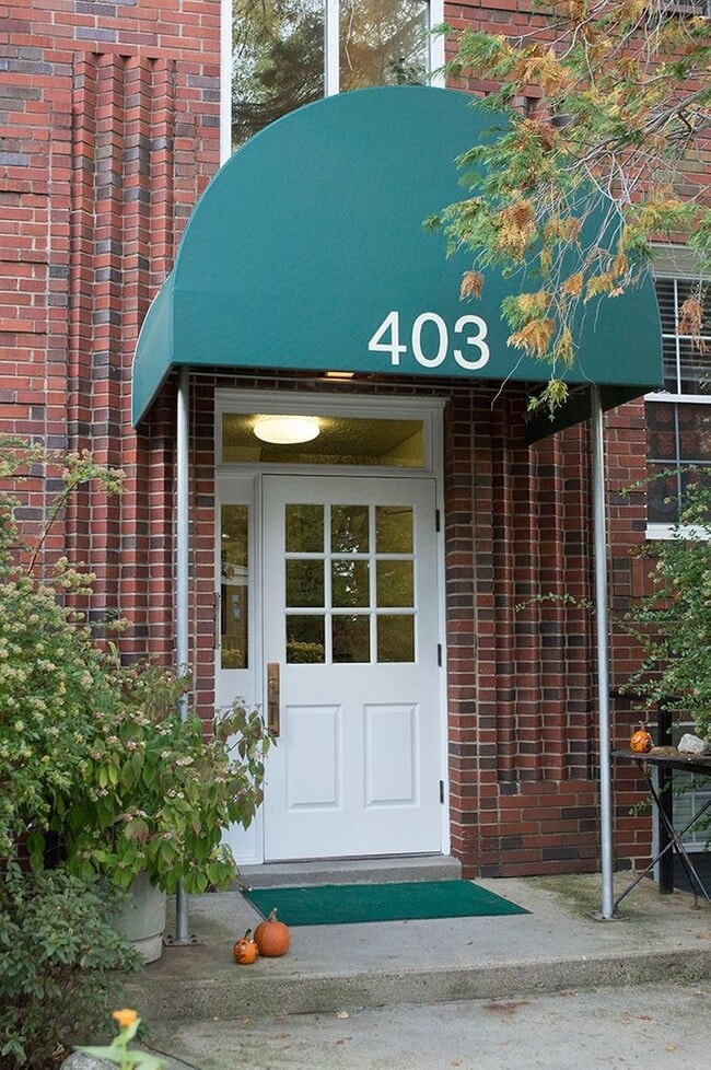 Luray Apartments