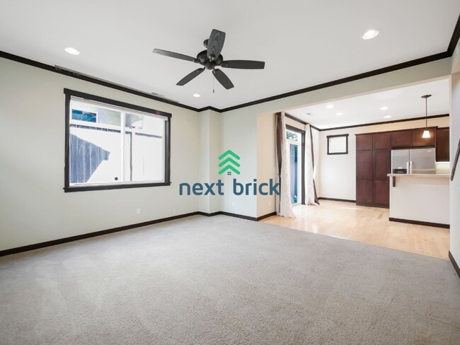 Photo - 3 Bed 2.5 Bath Single-family House Available for Rent!