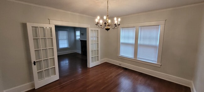 Photo - 104 S Josephine Boyd St