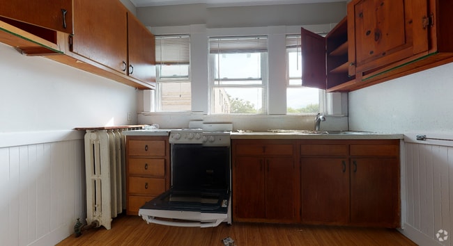 Building Photo - 8 Forest St Unit 5 Rental