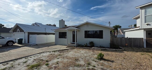 Photo - 180 Crane St