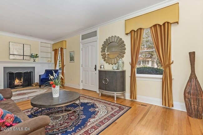 Photo - 17 Lockwood Dr