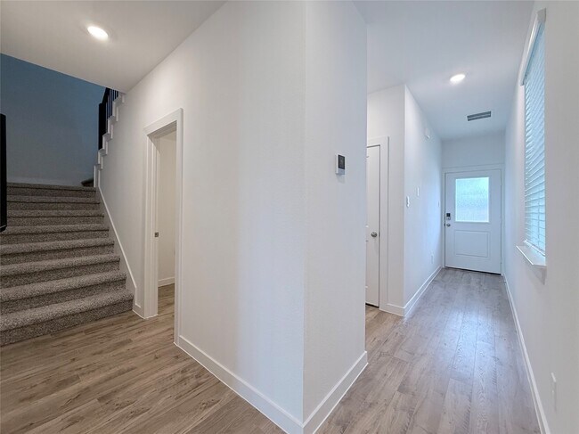 Photo - 28214 Meadowlark Sky Dr