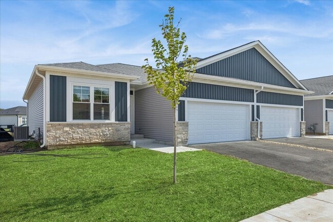 Building Photo - 925 Partridge Cir