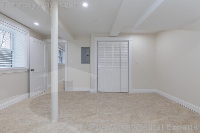 Photo - 3 Linnaean St Unit #4B