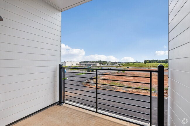 B1 - 2BR, 2BA - 1,180SF - Patio