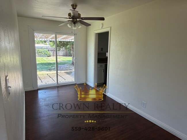 Photo - 606 Auburn St