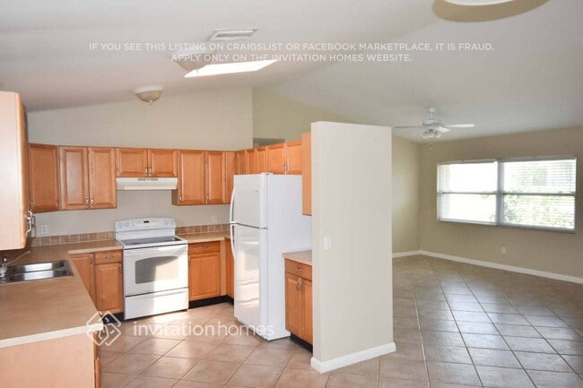 Photo - 931 SW 35th St