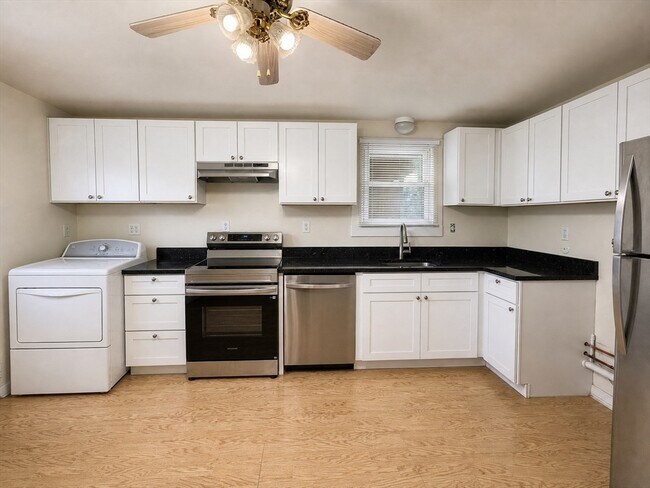 128 Norfolk St Unidad 1