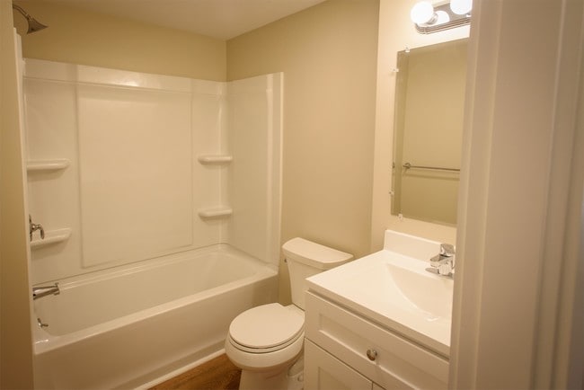 3 Seward St