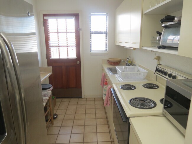 Photo - 205 Cardinal Dr