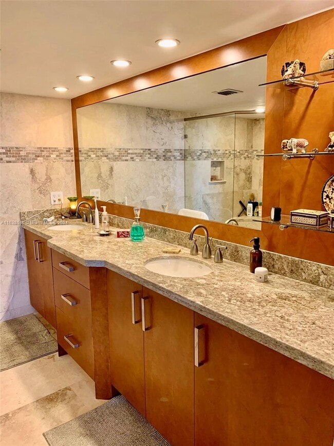 1000 Quayside Terrace Condo Unit 704 Condo for Rent in Miami Shores