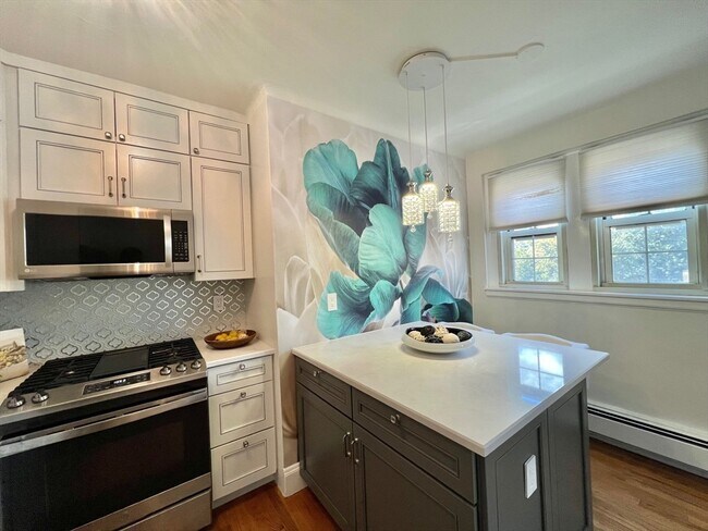 Photo - 1450-1550 Beacon St Unit 744