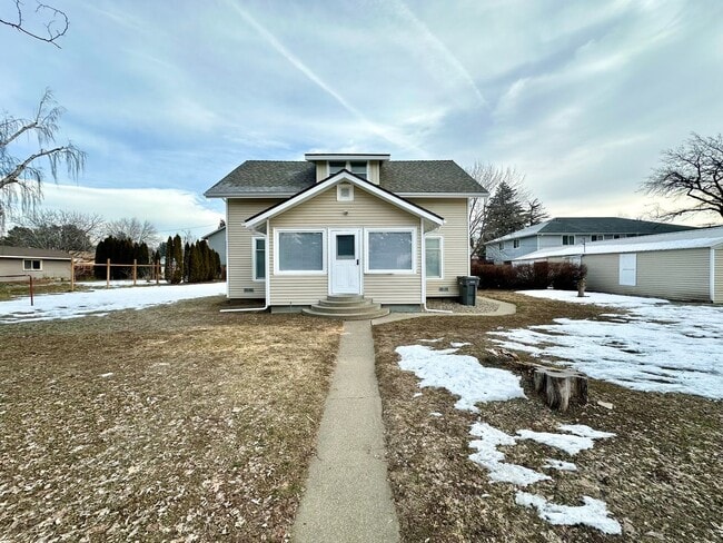 Photo - 610 S Pine St Unidad House