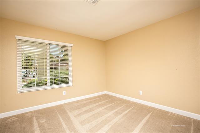 Dormitorio principal limpio, tranquilo y privado. - 13327 Caminito Ciera #61