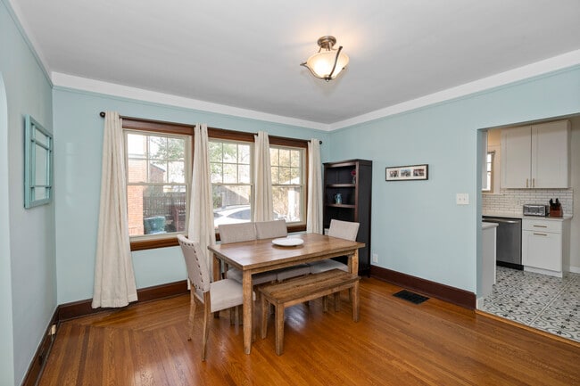 Photo - 3318 Claramont Ave