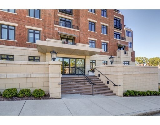Photo - 1501 Commonwealth Ave