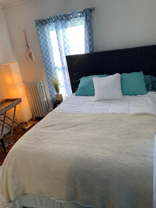 Photo - 850 Elrod Ave