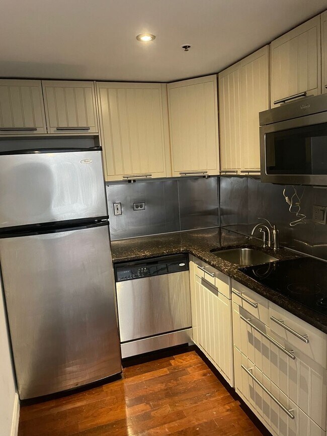 Photo - 116 Court St Unit 502