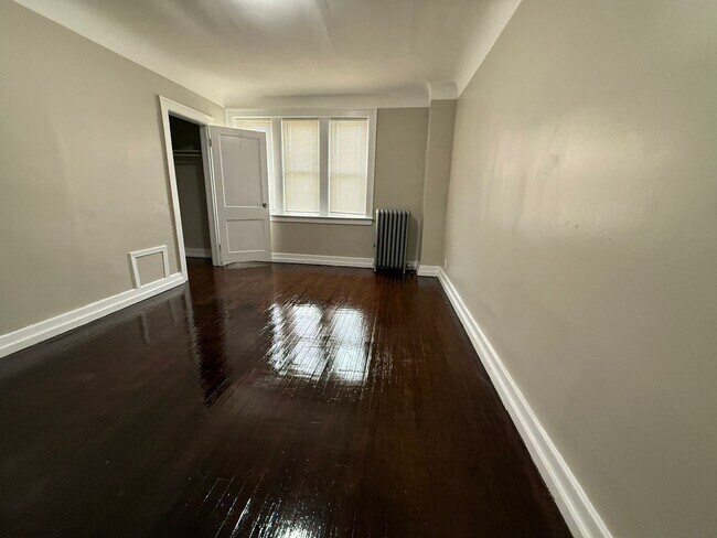 Photo - 11255 Charlemagne Ave Unit 1