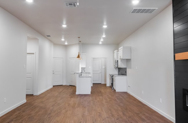 Photo - 7022 40th St Unit B