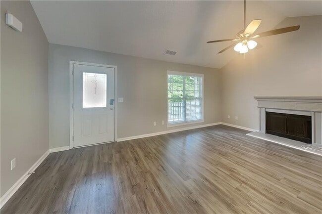 Photo - 2701 Winky Bluff