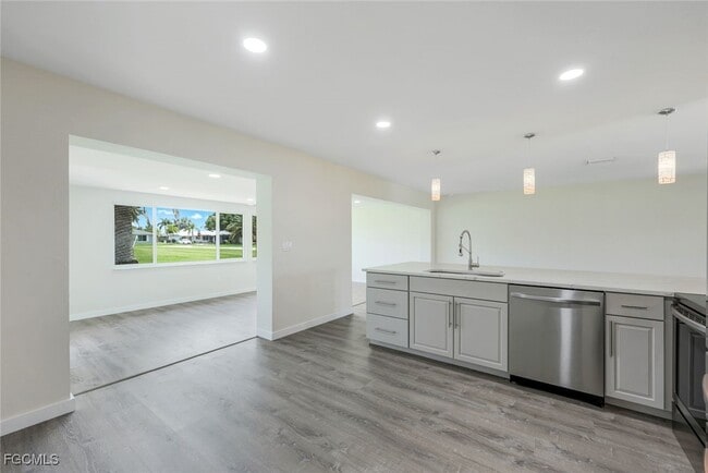 Photo - 1202 SE 14th Terrace