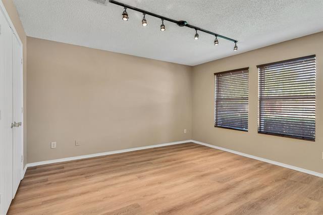 Photo - 2124 Blanco Ln