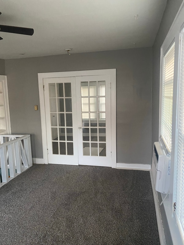 Photo - 221 W Gilbert St