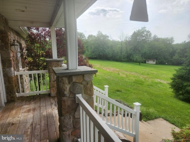 Photo - 1507 Easton Rd
