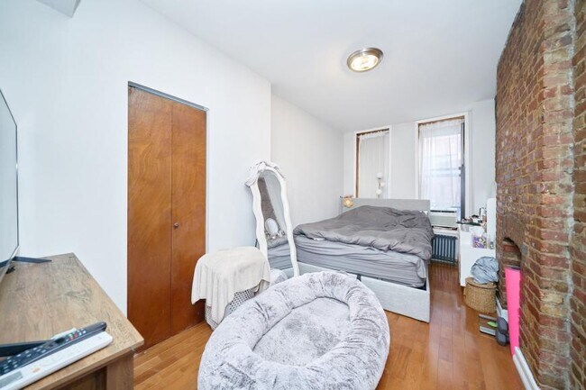 Photo - 2 bedroom in New York NY 10036 Unit 1C