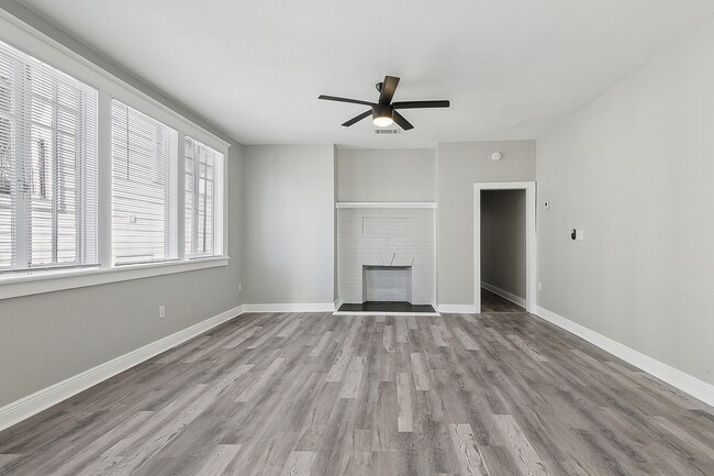 Photo - 2301 Peniston St Apartment Unit 1 (Primary )