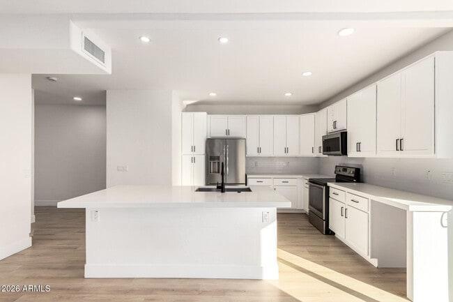 Photo - 3034 N 39th St