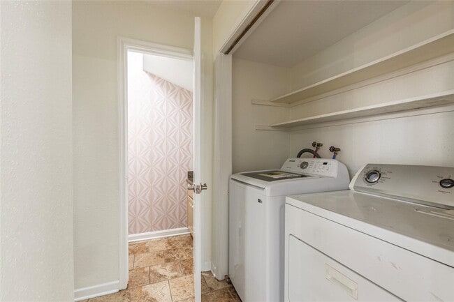 Photo - 1456 Silverpines Rd Unit True