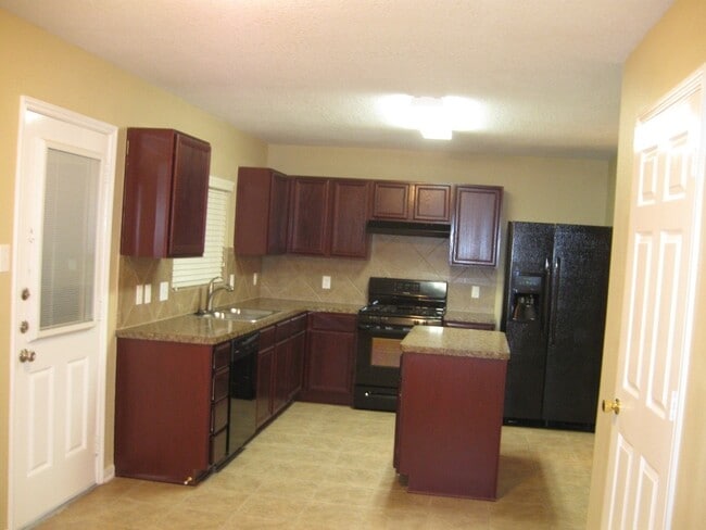 Photo - 4807 Dappled Grove Trail