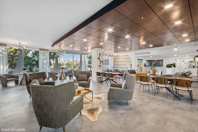 Photo - Lake Lucerne Towers