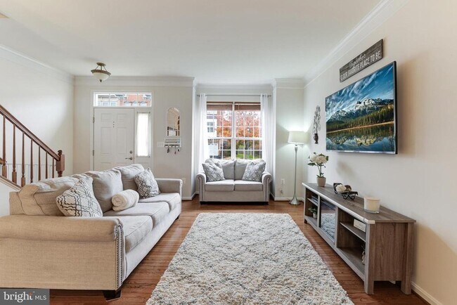 Photo - 575 Edmonton Terrace NE