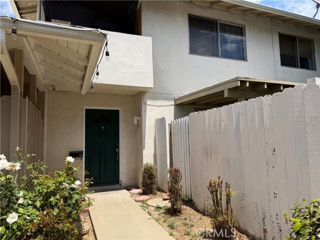Building Photo - 619 S Cypress St Unit B
