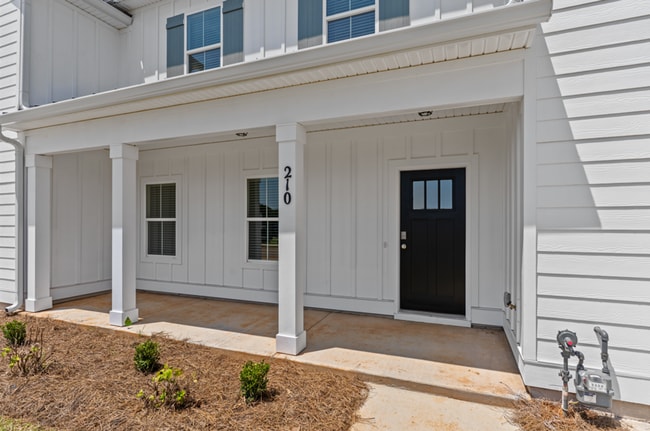 Photo - 210 Clifton Dr
