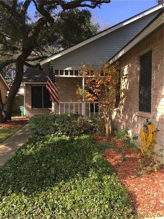 Building Photo - 9614 Sugar Hill Dr