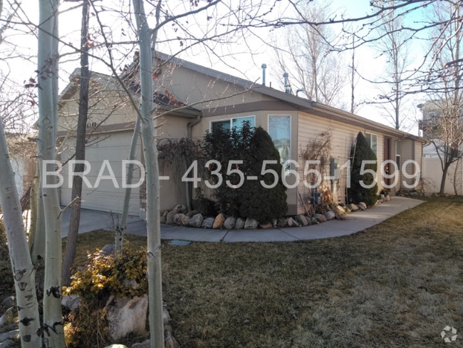 Building Photo - 6780 W 6780 S Rental