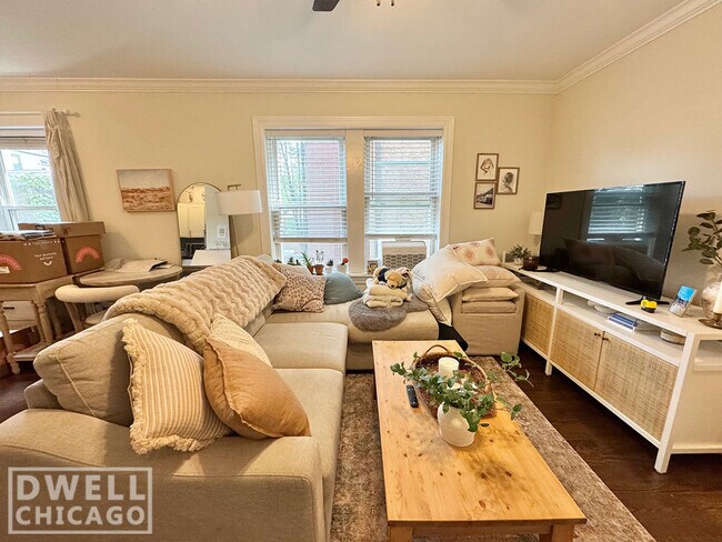 Photo - 2127 N Dayton St Unit 1