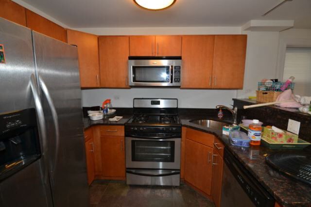 Photo - 3023 N Oakley Ave Unidad 6H