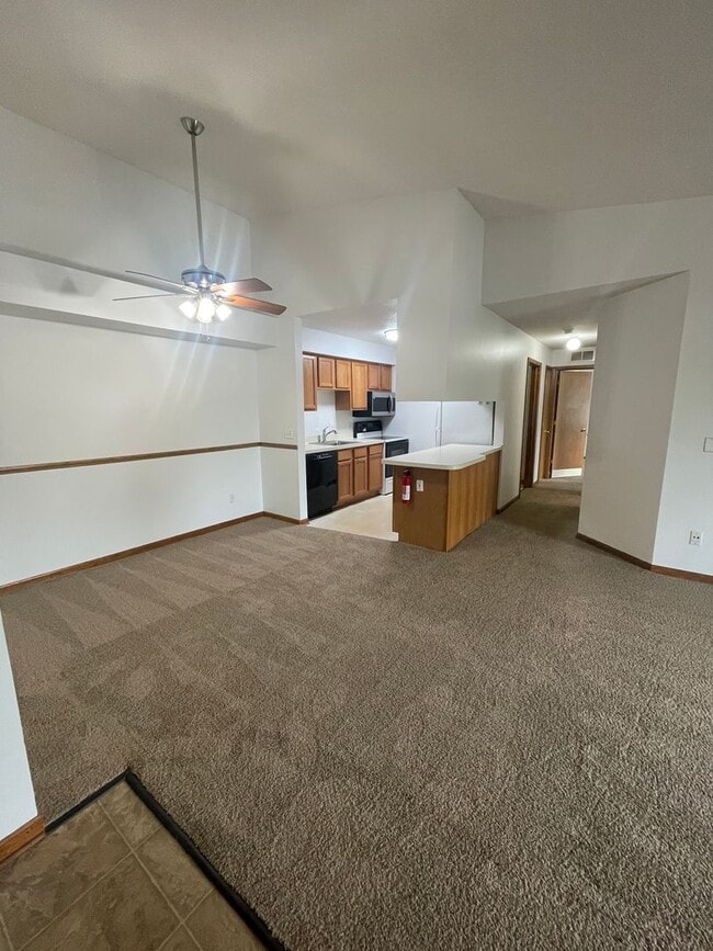 Building Photo - 2636 Stadium View Dr