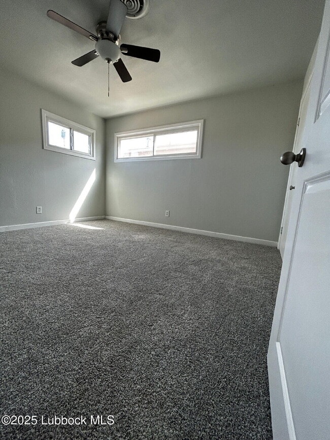 Photo - 2420 38th St