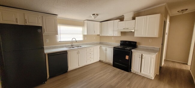 Photo - 724 Creek Ridge Rd