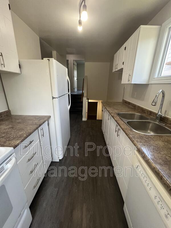 Photo - 238 Spencleys Ln